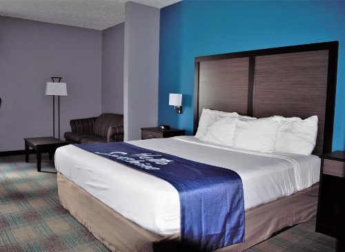Days Inn by Wyndham Montgomery image 14